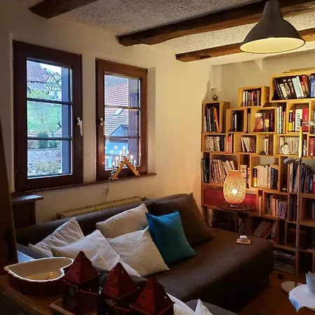 Au Petit Ruisseau-etage Et Combles-maison Alsacienne 4 Personnes 4 Nuitees Minimum Langensoultzbach