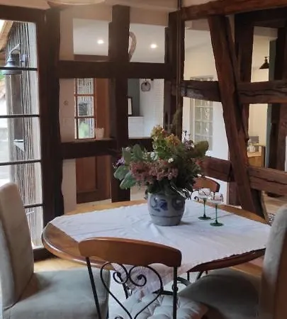 Au Petit Ruisseau-etage Et Combles-maison Alsacienne 4 Personnes 3 Nuitées Minimum * Langensoultzbach