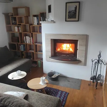 Au Petit Ruisseau-etage Et Combles-maison Alsacienne 4 Personnes 3 Nuitées Minimum