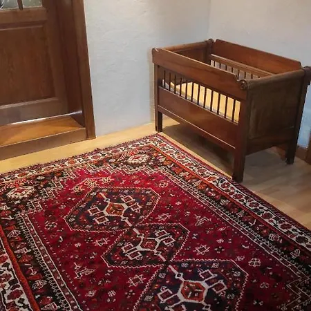 Au Petit Ruisseau-etage Et Combles-maison Alsacienne 4 Personnes 4 Nuitees Minimum