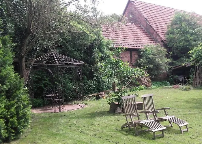 Au Petit Ruisseau-etage Et Combles-maison Alsacienne 4 Personnes 4 Nuitees Minimum *
