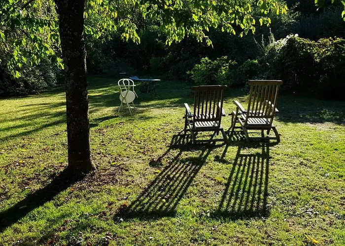 Au Petit Ruisseau-etage Et Combles-maison Alsacienne 4 Personnes 4 Nuitees Minimum Langensoultzbach
