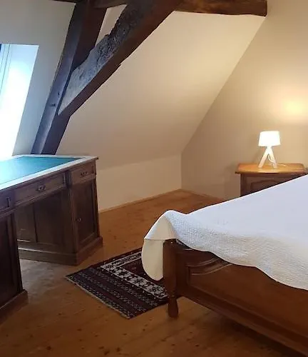 Au Petit Ruisseau-etage Et Combles-maison Alsacienne 4 Personnes 4 Nuitees Minimum * Langensoultzbach