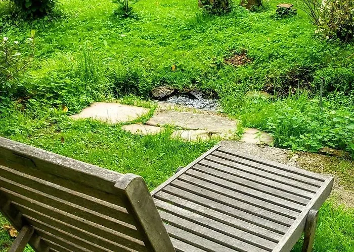 Vakantiehuis Au Petit Ruisseau-etage Et Combles-maison Alsacienne 4 Personnes 4 Nuitees Minimum