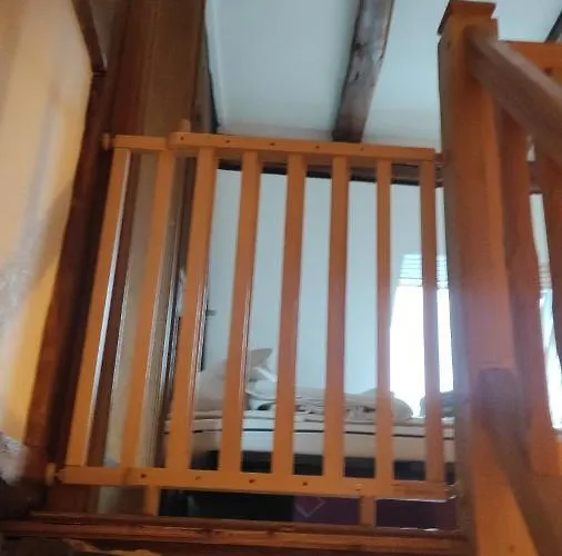 Au Petit Ruisseau-etage Et Combles-maison Alsacienne 4 Personnes 4 Nuitees Minimum *